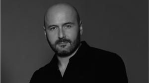 Dimitri Guerassimov, VMLY&R France, « Avant de sauver le monde, on doit déjà sauver notre business ».