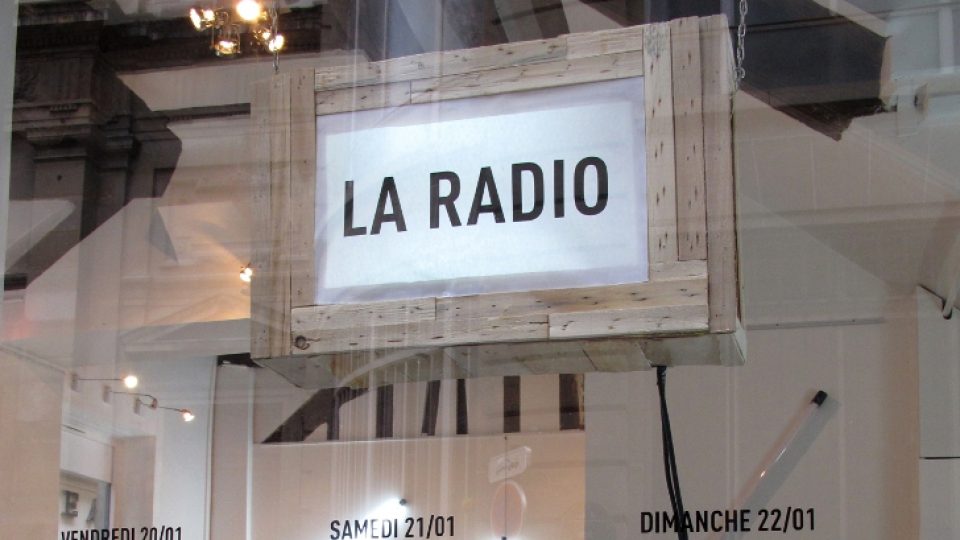 La Pop Up Radio De La Carte Musique Influencia