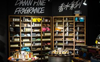« Lush en avait assez de se battre contre des algorithmes » Chloé Chazot (Lush)