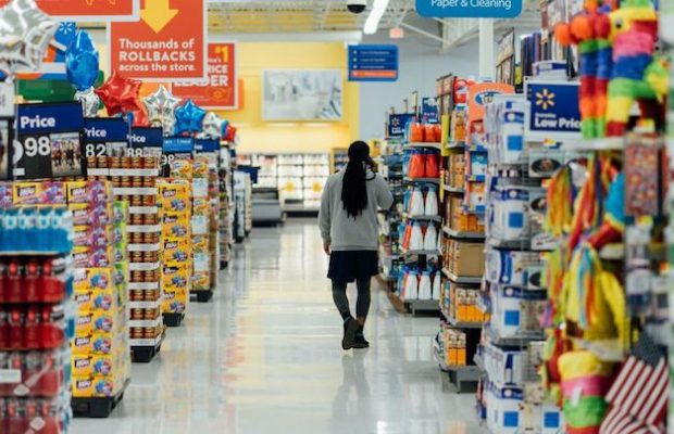 Auchan, Casino, Lidl… Les supermarchés français accusés de freiner la transition écologique